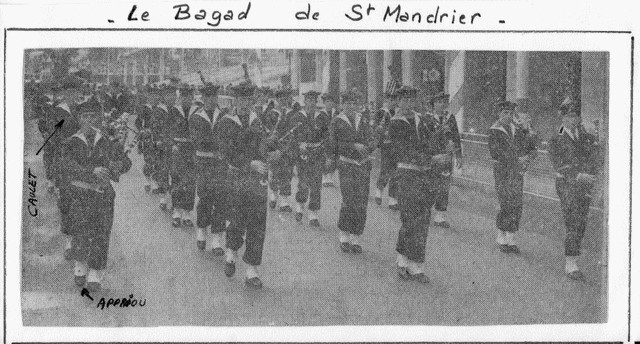 [Musique dans la Marine] Bagad de Saint Mandrier - Page 5 Bagad_11