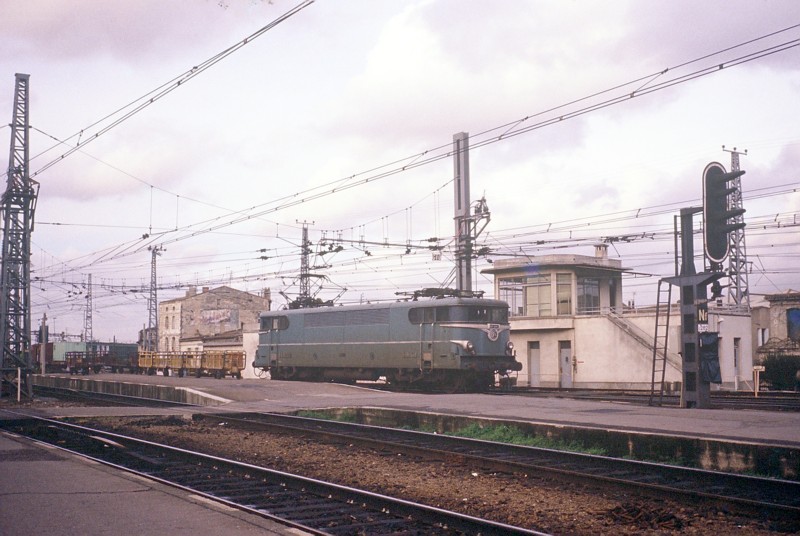 Pk 000,0 : Bordeaux Saint-Jean (33) - gare Sncf_b13