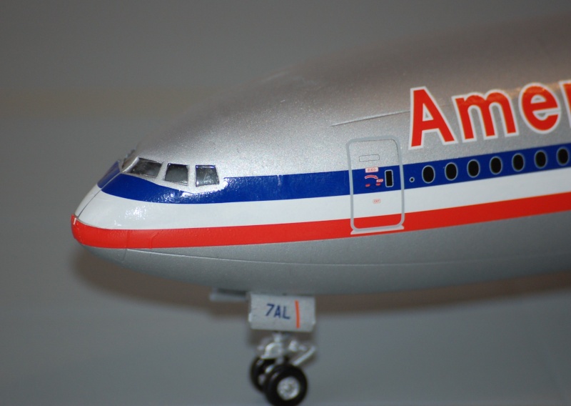 Boeing 777-200 - American Airlines - Minicraft - 1/144 Dsc_0032