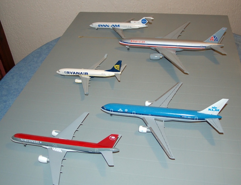 Boeing 777-200 - American Airlines - Minicraft - 1/144 Dsc_0038