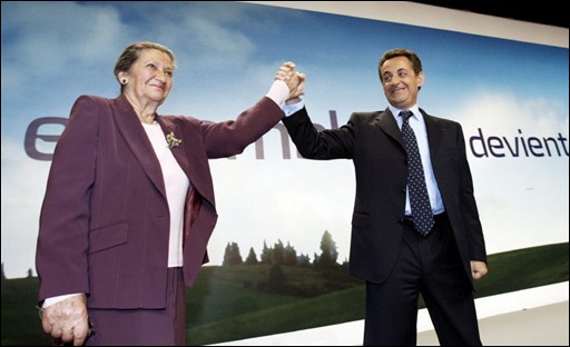 Bayrou ou la Rpublique des Combines Nicola38