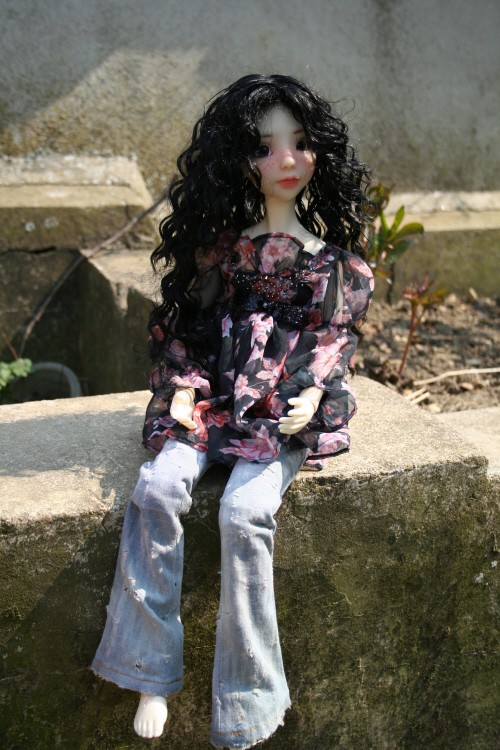 WILLOW (kaye head + corps sd 10 volks)y a du changement W111