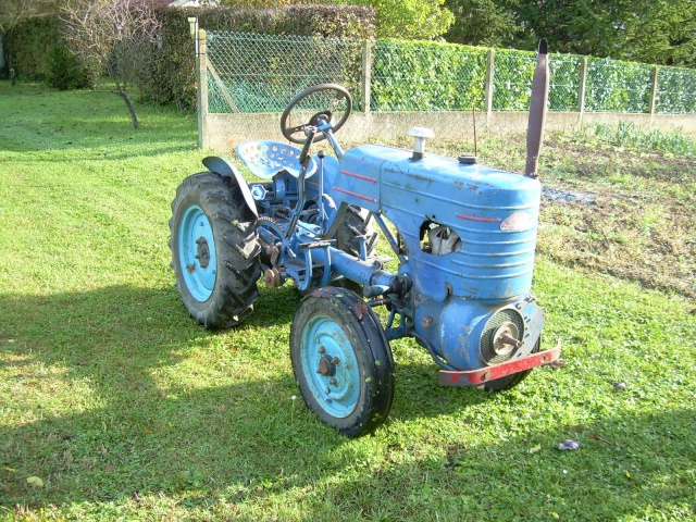 A VENDRE: Tracteur Staub AM10 Dscn0911