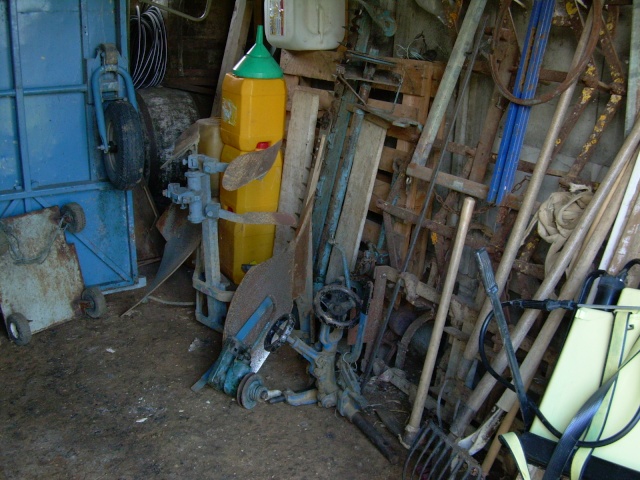 A VENDRE: Tracteur Staub AM10 Dscn0914