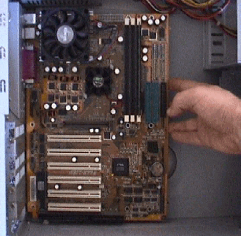 Le montage d'un ordinateur 1510