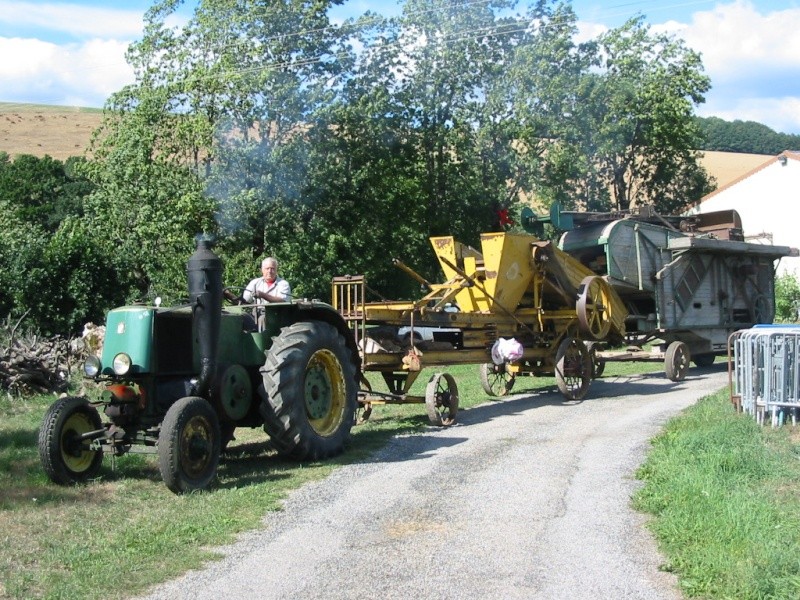 Fête du battage à l'anciene à Murat sur vèbre (81) Murat_10