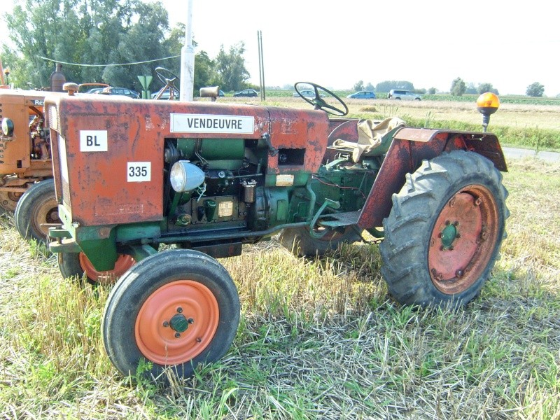 LES VIEUX PISTONS EN ALLOEU Vendeu11