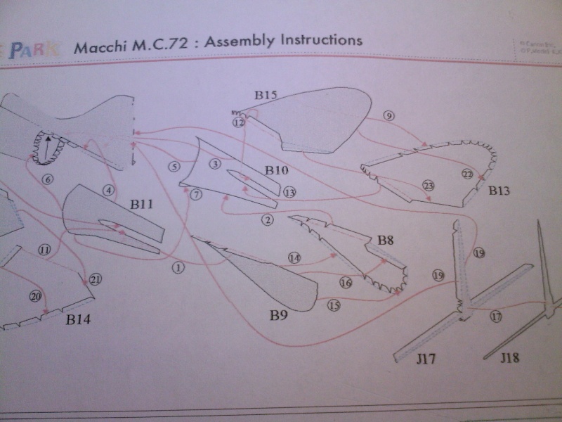 Macchi MC72 approxi 1/35° Papier  [b]En STAND-BY[/b] - Page 2 Sp_a0320