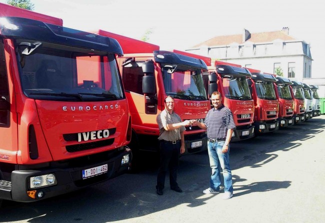 Livraison de 9 camions de distribution Iveco Eurocargo à la Police Fédérale. Fed-po10