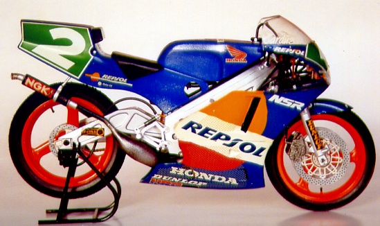 NSR 250 Rothmans Dominique Sarron 1990 Vf750410