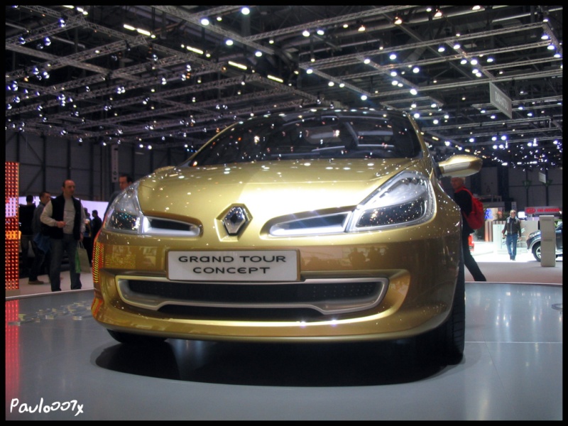 2007 - [Renault] Clio Grand tour Concept Clio_013