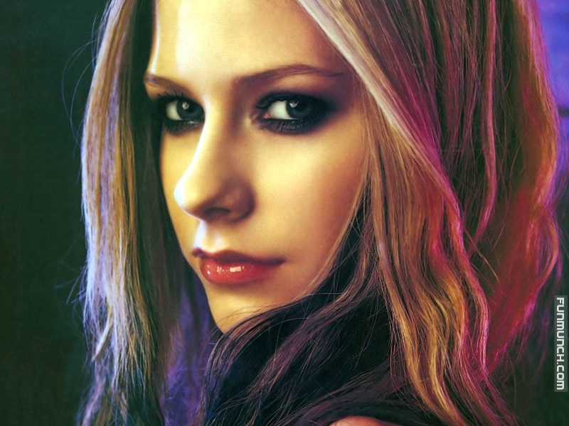   Avril lavigne    ....... Avril_15