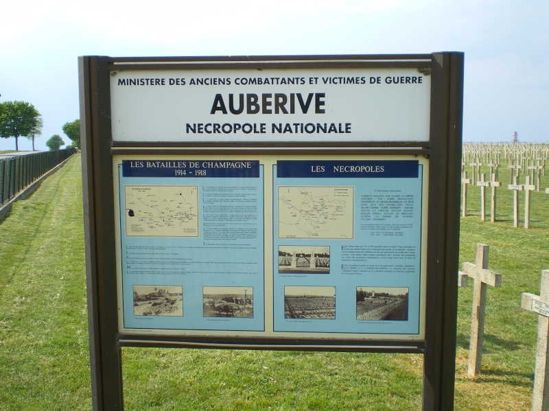 Nécropole Nationale d'Auberive (8e GCC) dpt de la marne Imgp0318