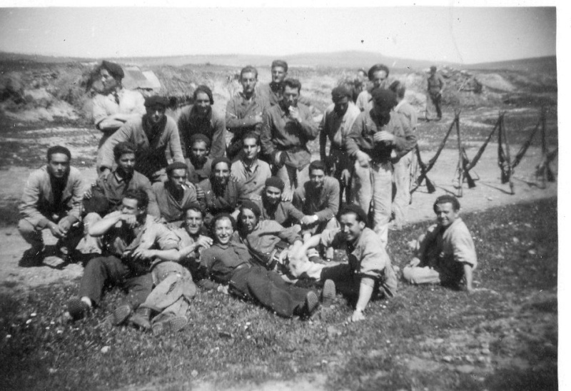 Quelques photos de nos anciens à FEZ (mars/avril 1943) 1er_rc10