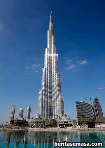 Menara Tertinggi Di Dunia, Burj Khalifa , Dubai Bangun10