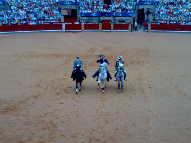 ...fu a los toros Con_go11