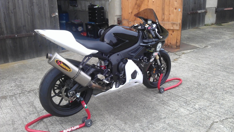 Yamaha R6 Racebike *im Motorsport angekommen* Imag0252