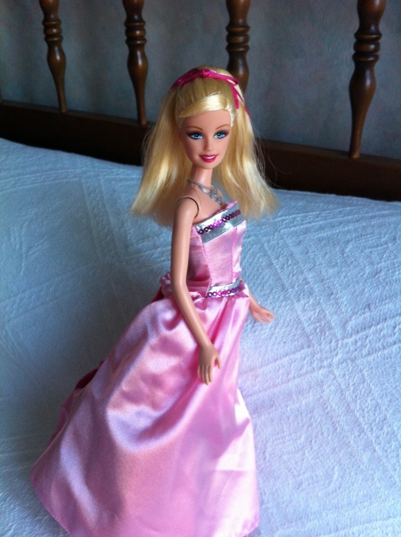 ma collection de Barbie - Page 7 06110