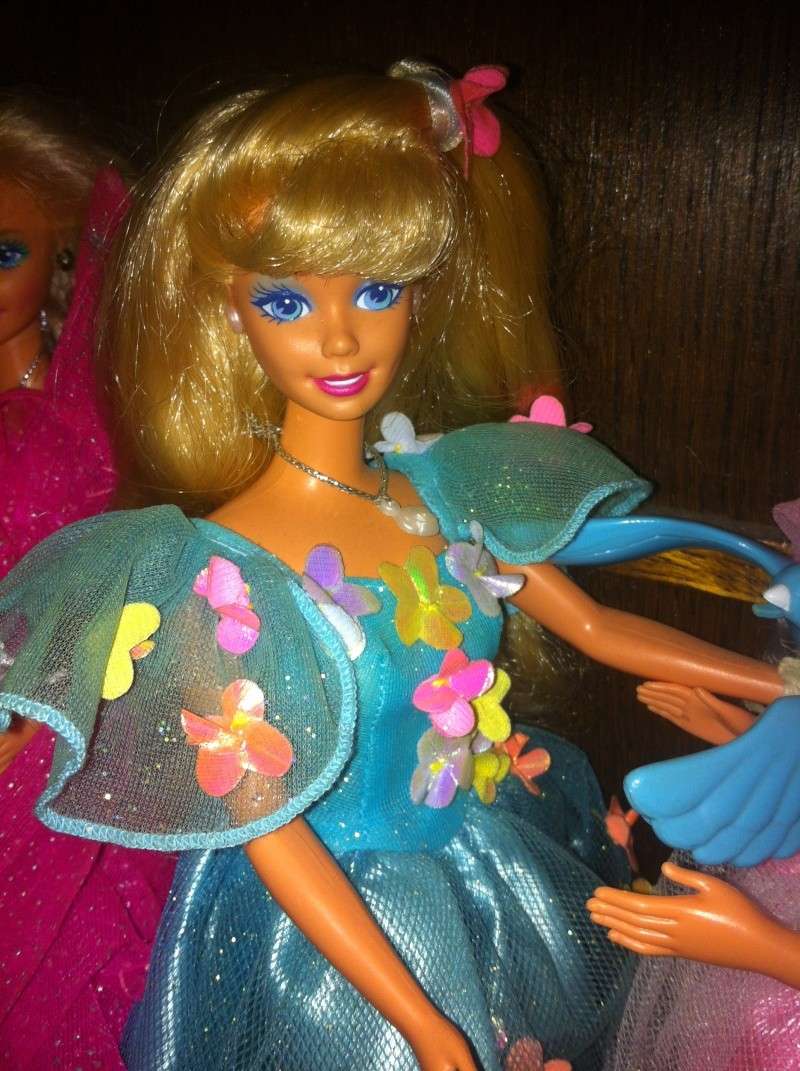 ma collection de Barbie - Page 7 11010