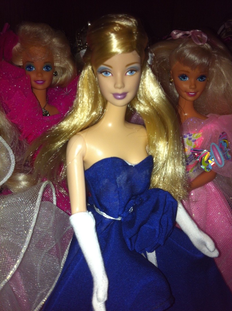 ma collection de Barbie - Page 7 19810