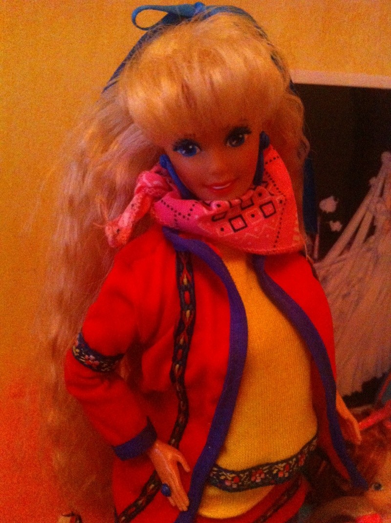 ma collection de Barbie - Page 7 40710