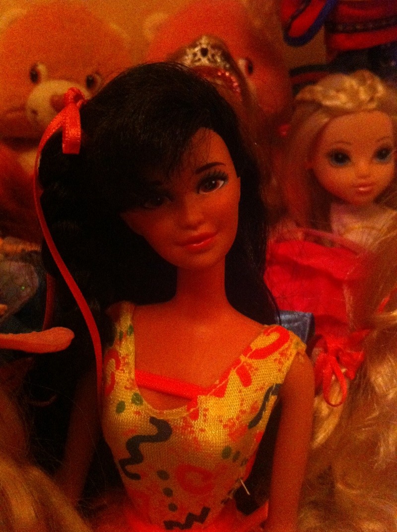 ma collection de Barbie - Page 7 42010