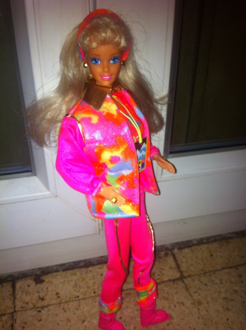 ma collection de Barbie - Page 7 42410