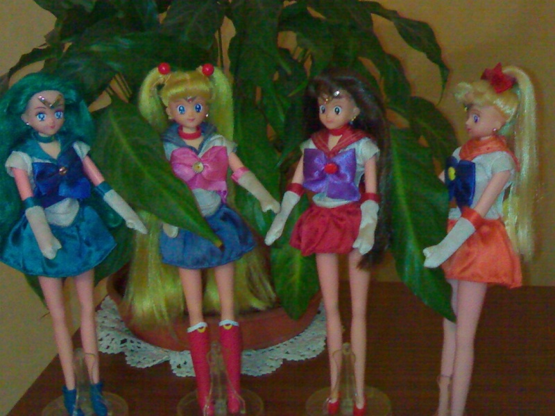 Ma collection sur SAILOR MOON Poupae10