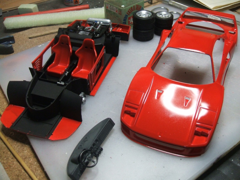 Ferrari F40 Tamiya 1/24 (unimatrix0) Dscf3012