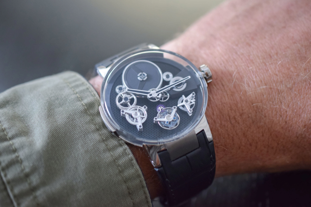 NEWS: Ulysse Nardin Executive Tourbillon Free Wheel - Page 2 Ulysse12