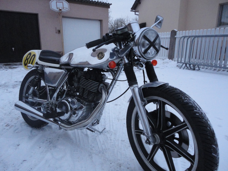 Nostalgie sr 400 Café Racer. - Page 3 Dsc03834