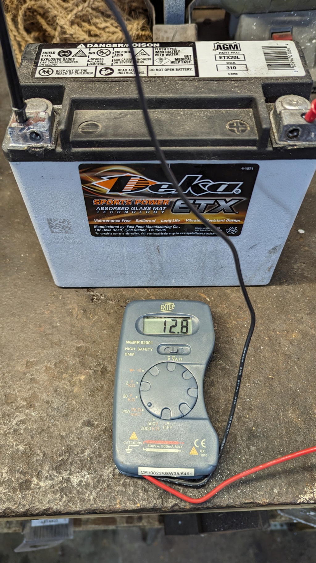 Batterie Deka ETX20L Pxl_2012