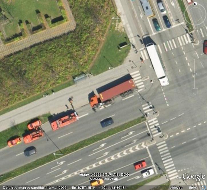 Les accidents de la route sous l'oeil de Google Earth - Page 5 Camion10