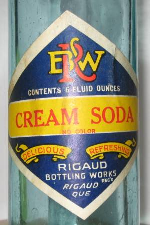 une compagnie de rigau  botling work cream soda  etiquette  Img_3811