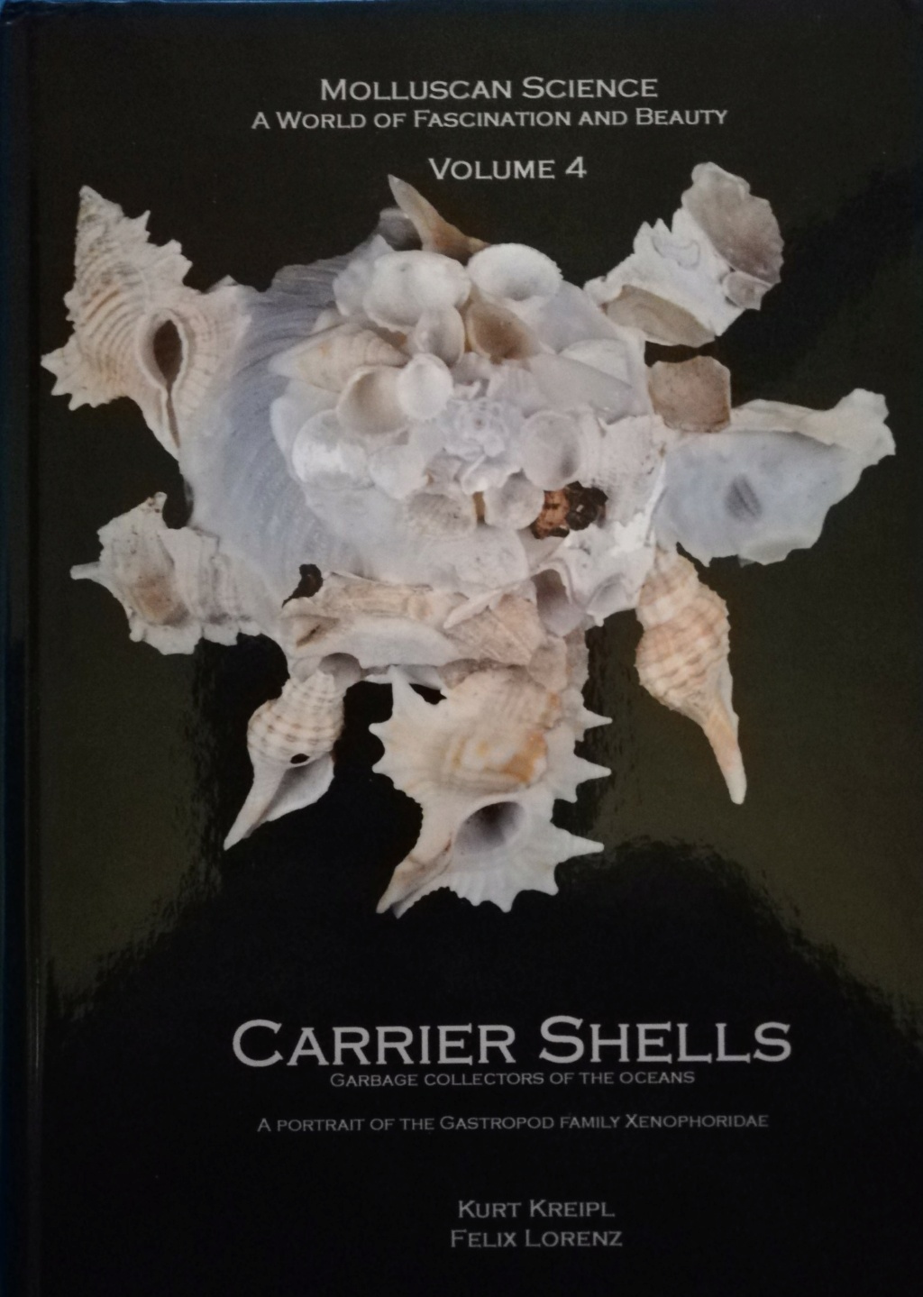Un nouveau livre sur les Xenophoridae Carrie10