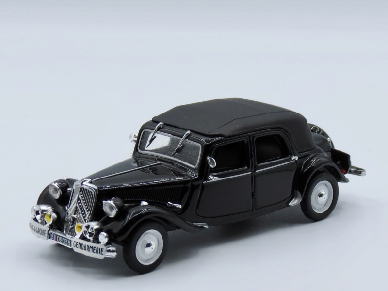 Citroën miniatures > "Véhicules des forces du maintien de l'ordre"  1949_111