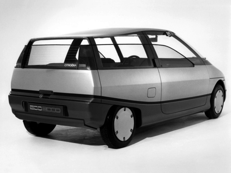 1984 - Exposé sur le véhicule Citroën ECO 2000, l'innovation dans l'automobile 1984-s11
