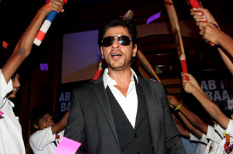 Shah Rukh Khan à l'Université Toyota NDTV Cricket  Footba10