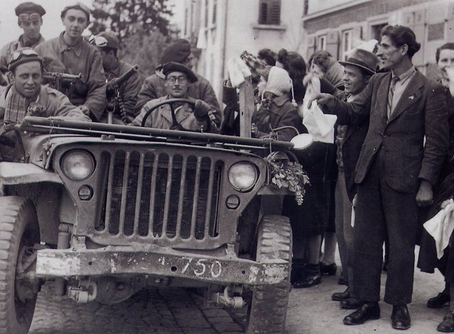 Grand-père espagnol dans le Bataillon File0010