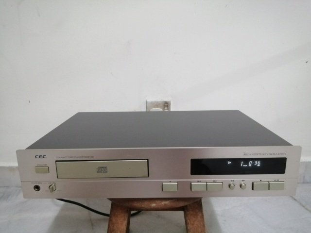 Cec 3100 Cd Player (used)  Img_2036