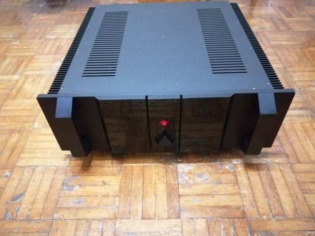 GRYPHON S100 Power Amp (Used)  Img_2051