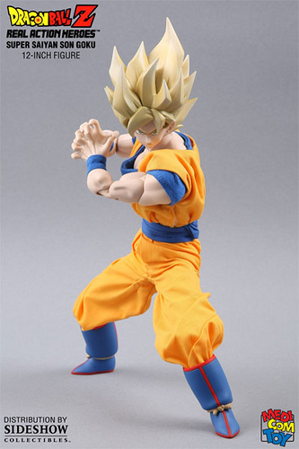 Medicom - Real Action Heroes - Dragon Ball Z - Super Saiyan Son Goku 240