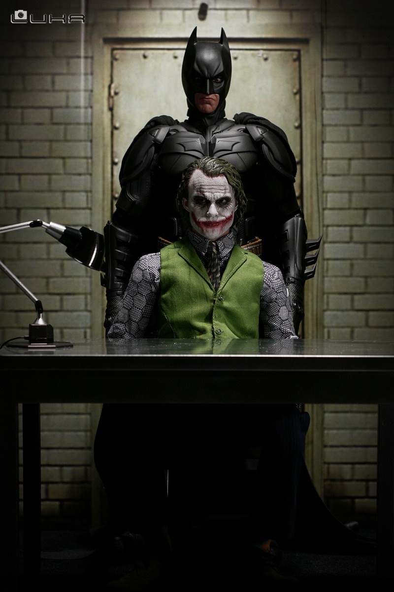 Hot Toys - The Dark Knight - DX11 - Joker 2.0 4711