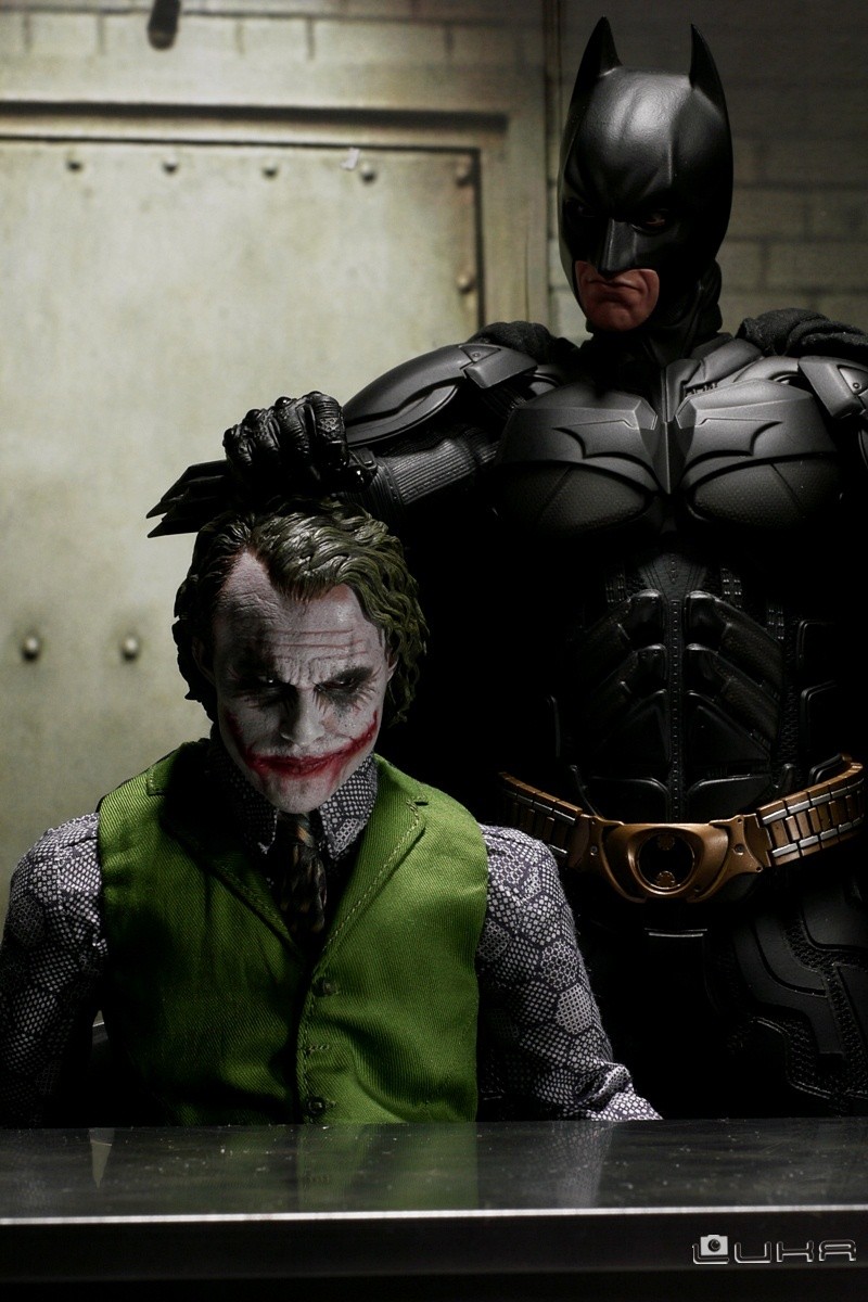 Hot Toys - The Dark Knight - DX11 - Joker 2.0 4812