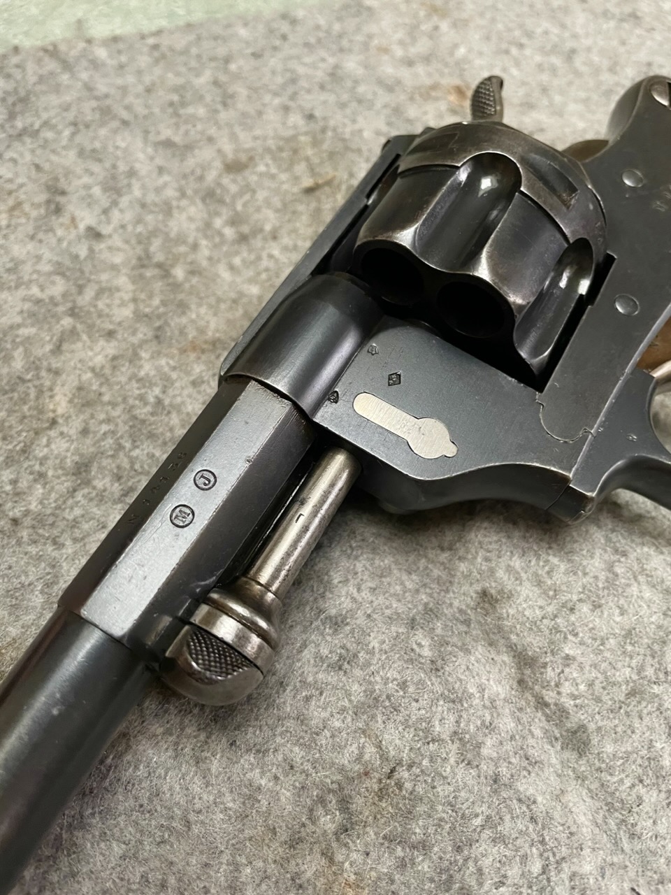 Revolver 1874  40dcf710