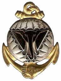 Amicale des anciens de la compagnie parachutiste d'infanterie de marine  de l'Ex-Afrique équatoriale française (1948-1975).  Également désignée sous la dénomination « Éléphants Noirs » Cpima11