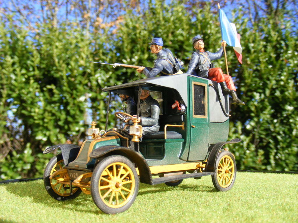 * 1/35 Renault Taxi de la Marne 1914 avec figurines (kits ICM 1/35) - Page 2 Dscf8479