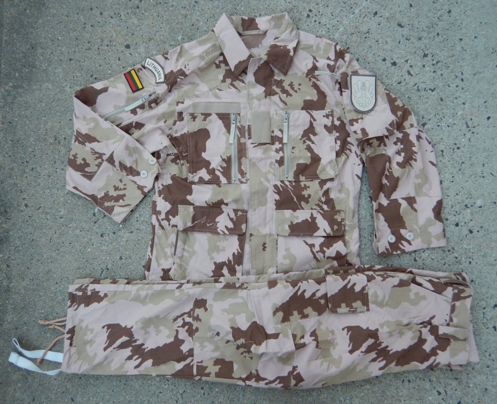 lithuania deset uniforms Dscn7632