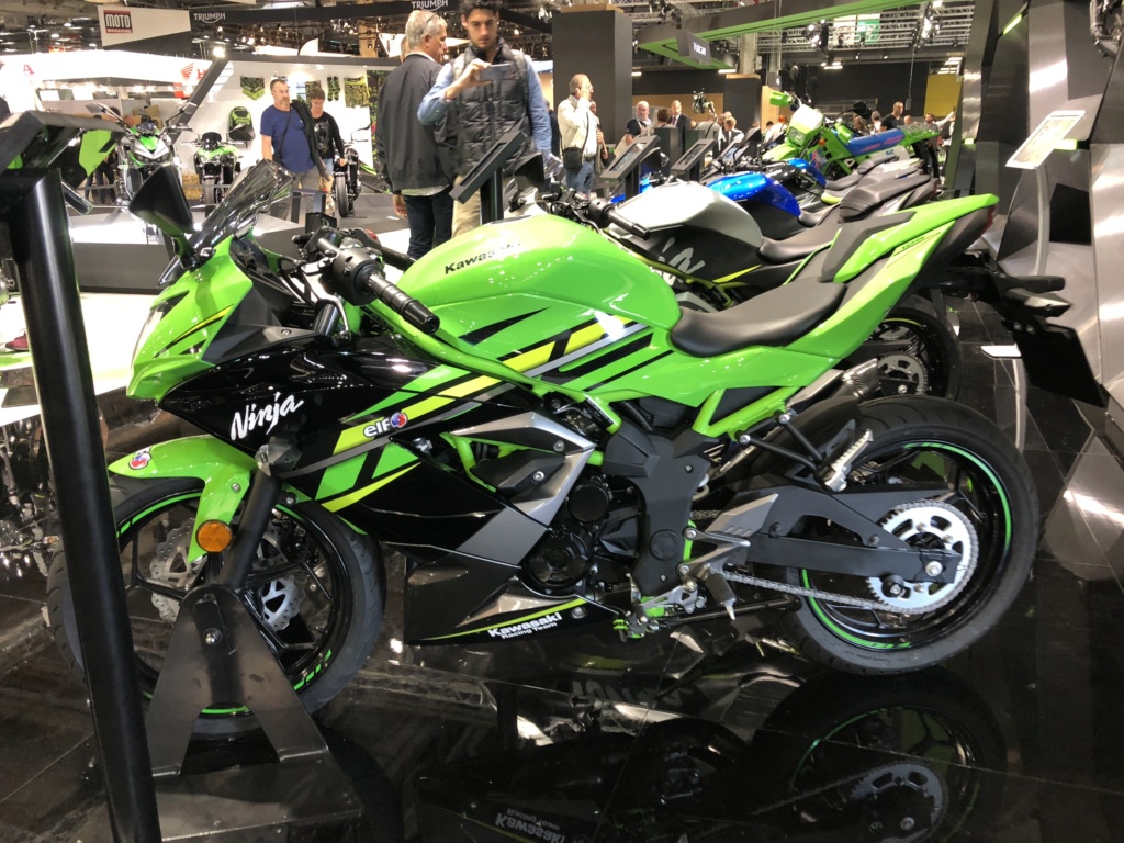 Kawasaki Ninja 125 & Z 125 F663b510