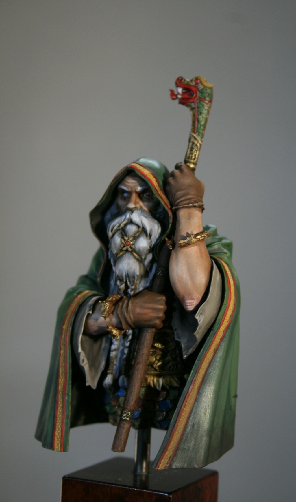 (IVe) Vitrine de Duck: Buste de chez Black Crow: Odin. - Page 10 Img_7510